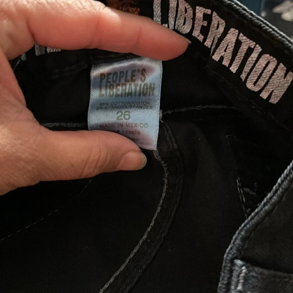 People's Liberation women's size 26 skinny jeans black - Picture 4 of 4